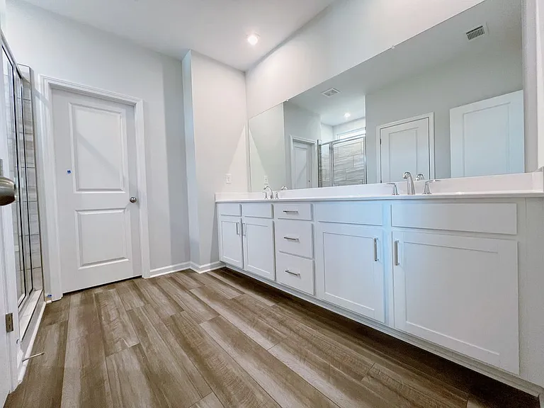 2475 Whistler Way NE — Photo 12