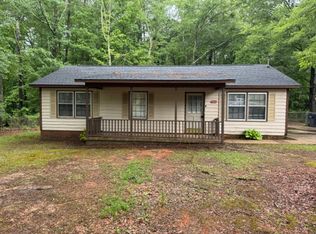 204 Bonaventure Dr, Lagrange, GA 30241