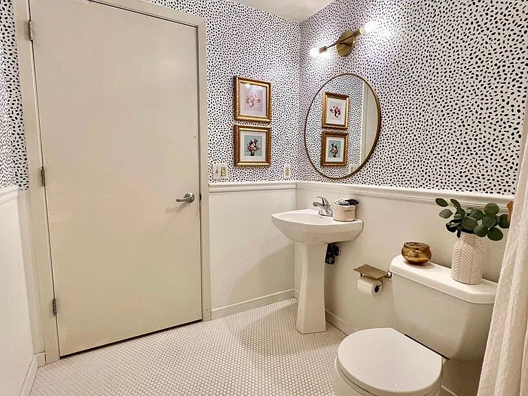 234 E Reservoir Ave #303 — Photo 5