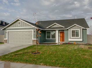 6227 N Seawind Ave, Meridian, ID 83646
