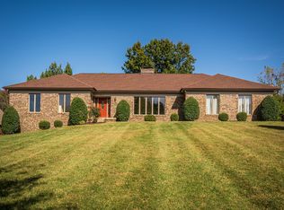 7911 Ferndale Rd, Louisville, KY 40291