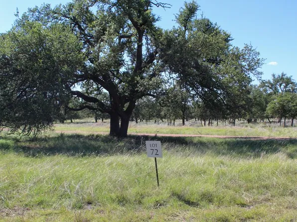 202 Apache Trce NW, Harper, TX 78631