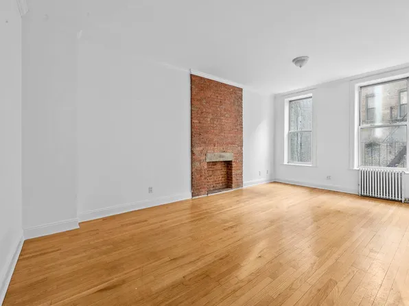 77 Sullivan Street image 1 of 14