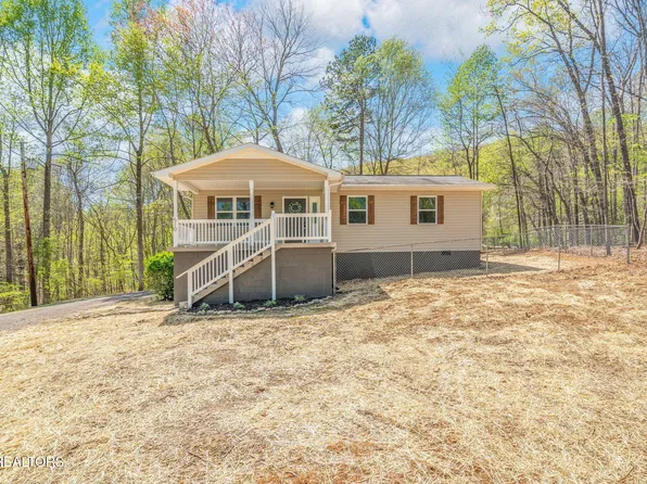 510 Sheldon Dr, Harriman, TN 37748