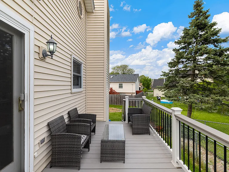 8 Juniper Ct — Photo 23
