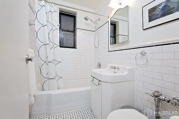 Sold by Halstead Real Estate | media 10