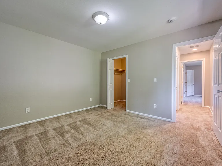 Spacious Upstairs Bedroom with walk in closet