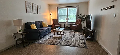 528 North Rd #1 Photo 1