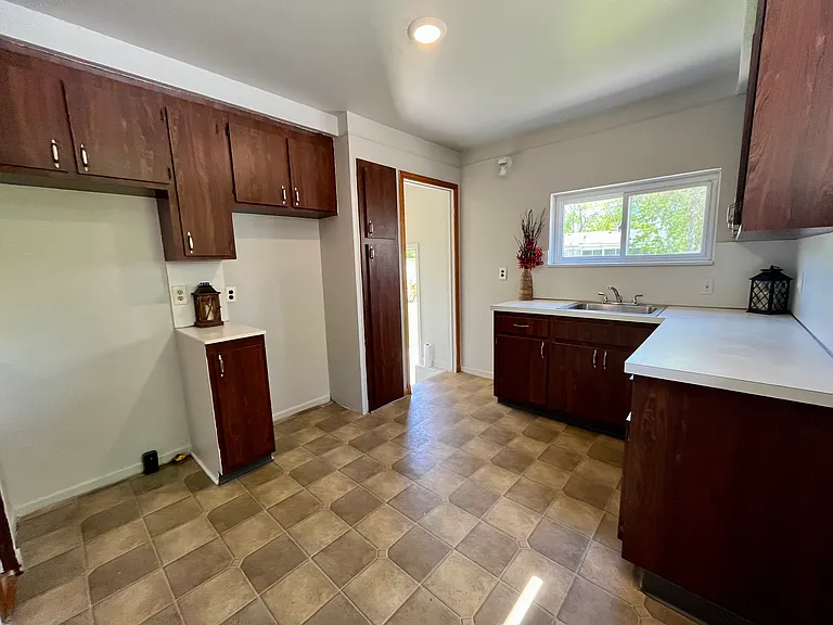 19892 Rose Ct — Photo 13