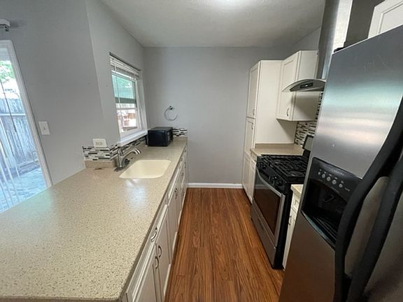 4th image of 7322 Oak Manor Dr APT 49