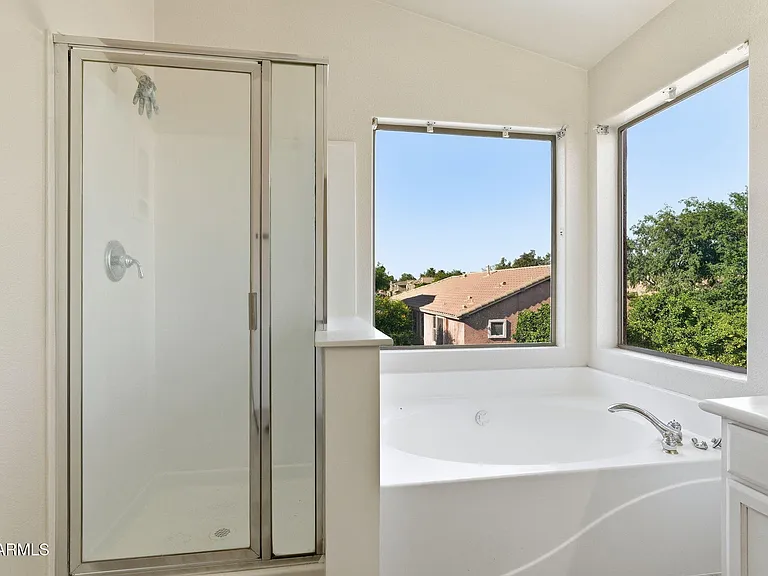 1166 E Stottler Dr — Photo 22