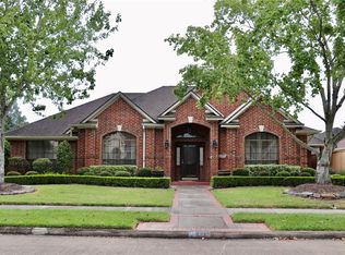 2313 Augusta Dr, Pearland, TX 77581