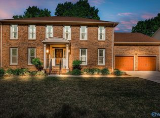 1525 Southampton Ct SE, Decatur, AL 35601