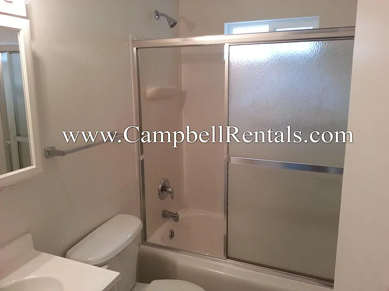724 W Buckeye Ave — Photo 7