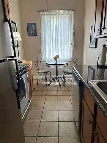 3300 Saint Charles Ave #27 — Photo 12
