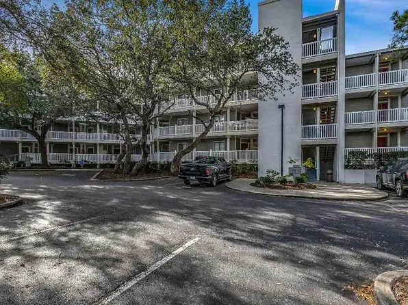 415 Ocean Creek Dr, Myrtle Beach, SC 29572