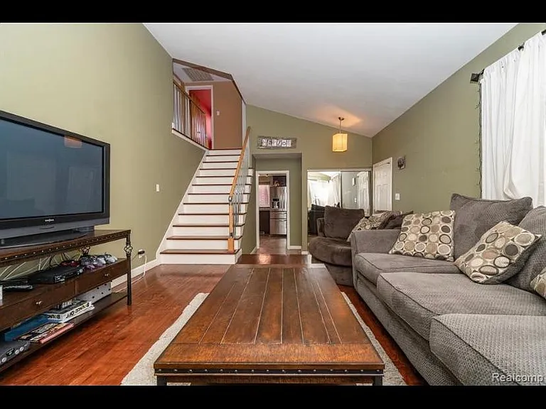 1026 Key West Dr — Photo 9