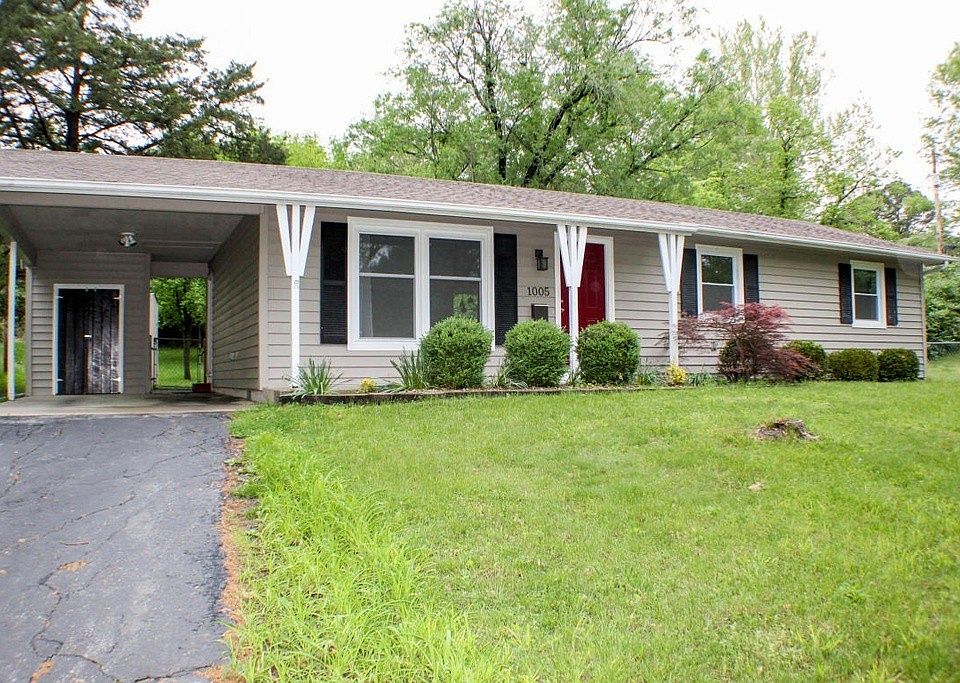 1st image of 1005 Westwinds Dr