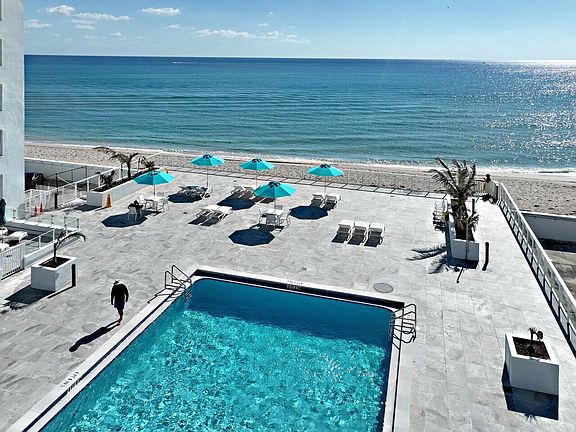 4th image of 3450 S Ocean Boulevard #202