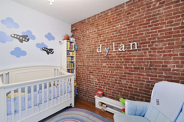 Sold by Corcoran | media 19