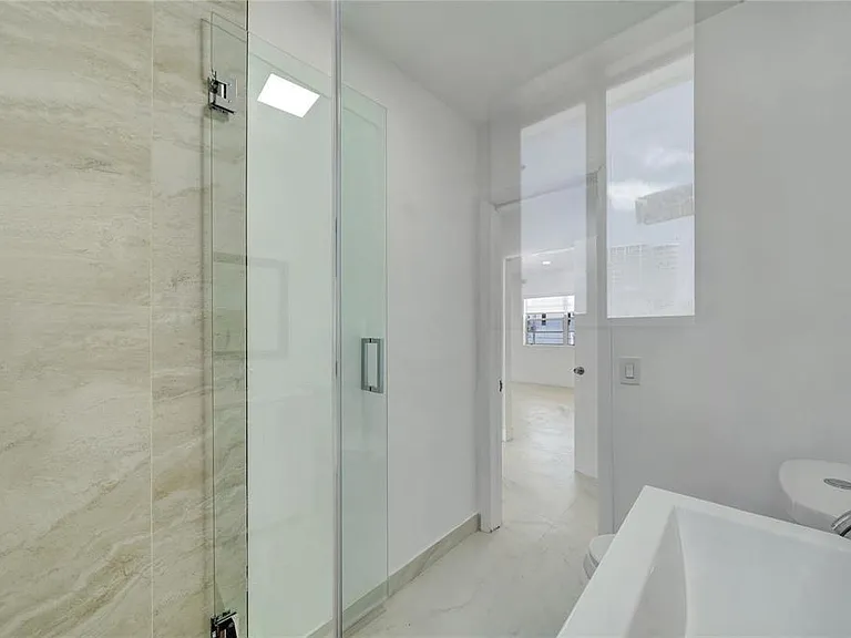 323 Elm St #7 — Photo 11