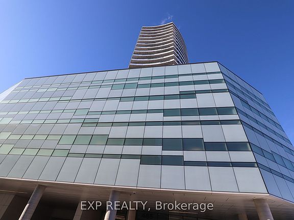 2nd image of 485 Richmond Rd #810