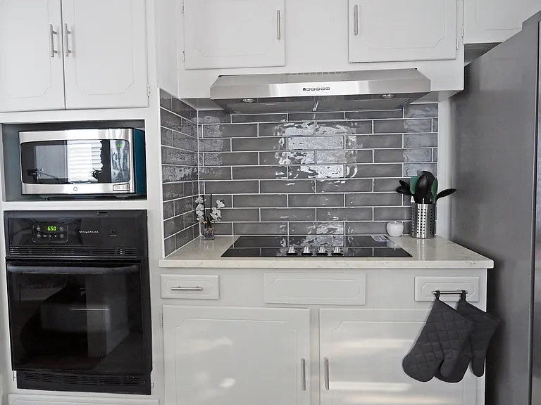 1135 Holly Glen Cir — Photo 19