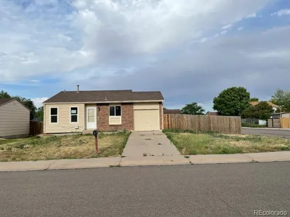 170 Coolidge Court, Bennett, CO 80102
