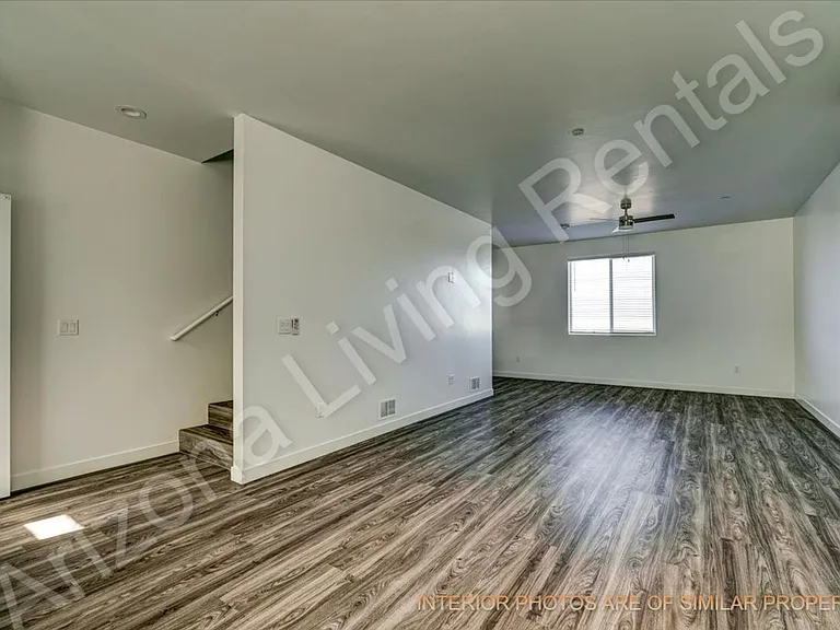 2132 Moyo Dr — Photo 9