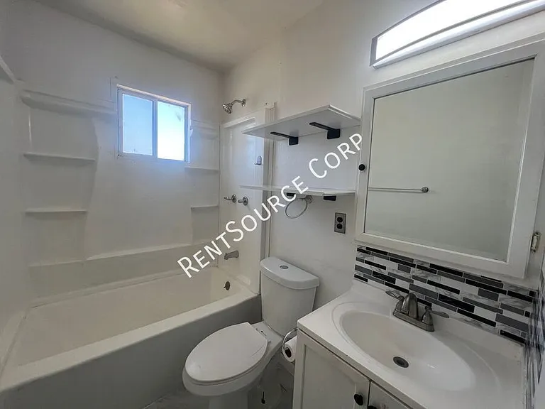 26335 Community Blvd — Photo 14