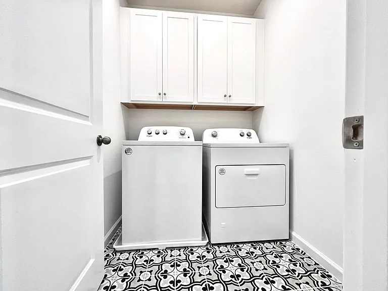 2116 Celebration Blvd — Photo 21