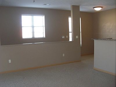 3rd image of 15867 Larimore Plz APT 118