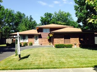456 Manor Dr, Peotone, IL
