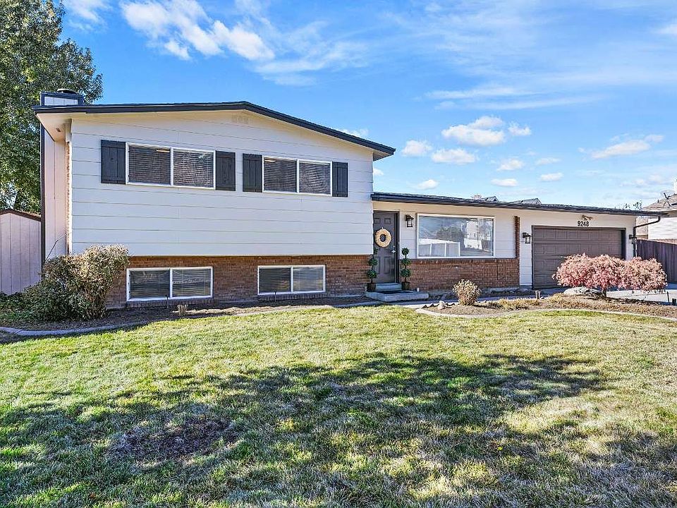 1st image of 9248 S Quail Hollow Dr #2700-E