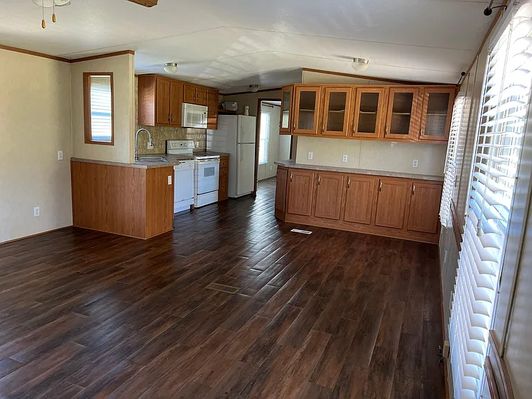 4211 County Road 716 #246 — Photo 7