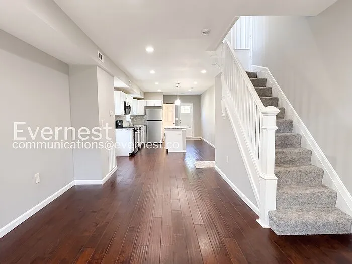 3800 Old York Rd — Photo 3