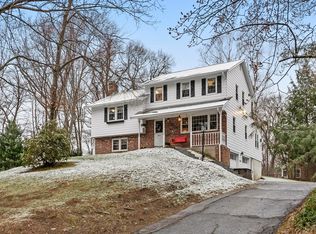 11 Ethelyn Cir, Maynard, MA 01754