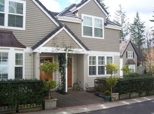 10256 NW Edgewood Dr #13, Portland, OR 97229