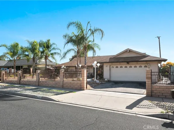 26163 Mirada St, Highland, CA 92346