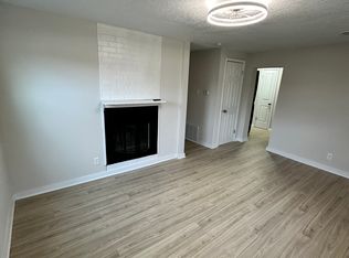 305 E Livingston Ave, Des Moines, IA 50315