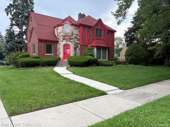 12950 Mackenzie St, Detroit, MI 48228