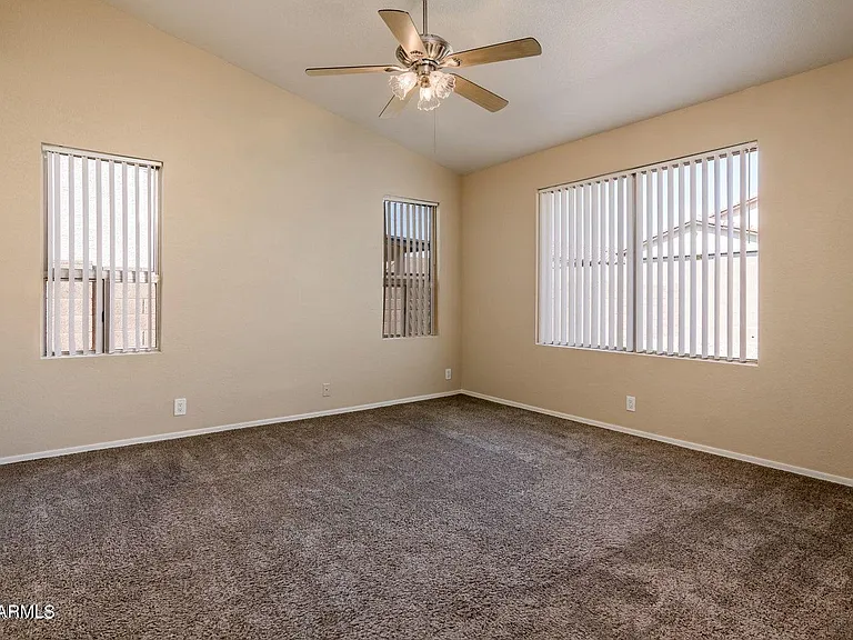 8564 W Ocotillo Rd — Photo 14