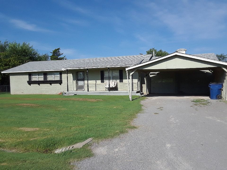 Beautiful home in Roosevelt