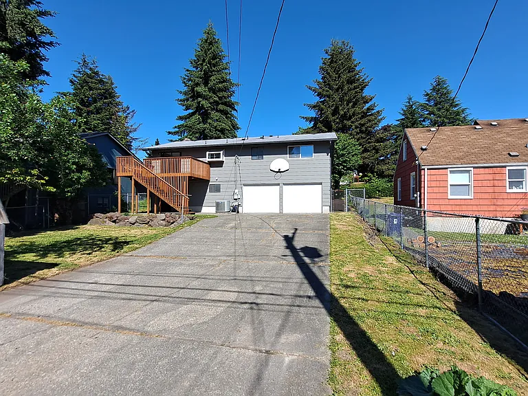 1316 S Woodlawn St — Photo 67