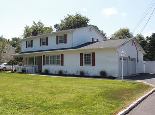 440 Bella Vista Rd, Brick, NJ 08724