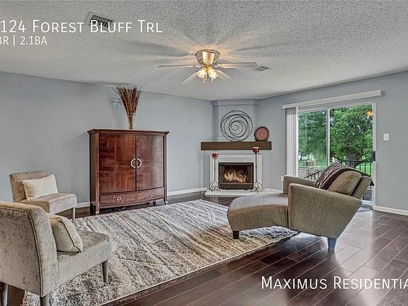 3rd image of 1124 Forest Bluff Trl