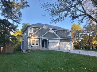 3400 Fairlawn Dr, Minnetonka, MN 55345