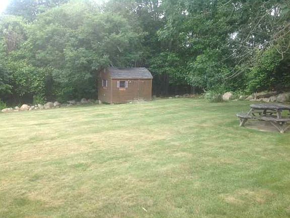2nd image of 311 Carpenter Dr