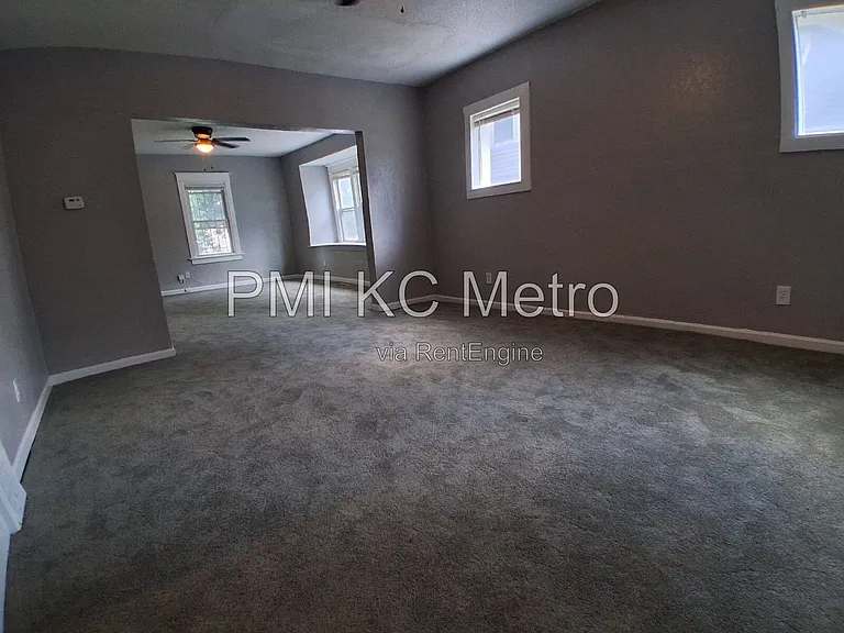 4607 Olive St — Photo 1