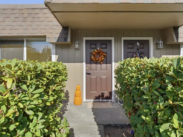 9811 Whitman Avenue SW #2, Lakewood, WA 98499